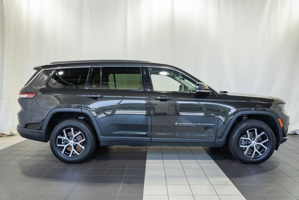 Used 2023 Jeep Grand Cherokee L Limited SUV