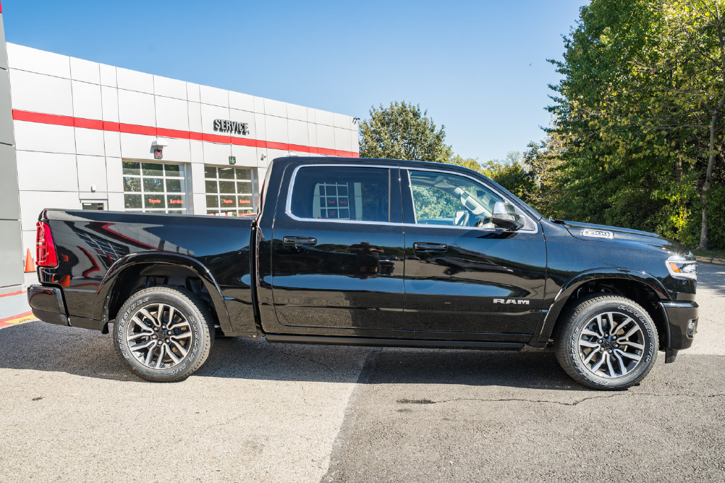 New 2027 Ram 1500 Limited Pickup