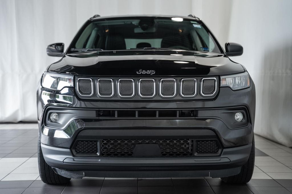 Certified 2022 Jeep Compass Latitude SUV