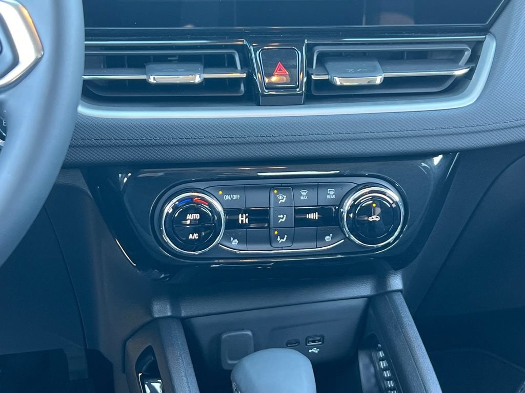 2026 Chevrolet Trailblazer LT - Photo 16