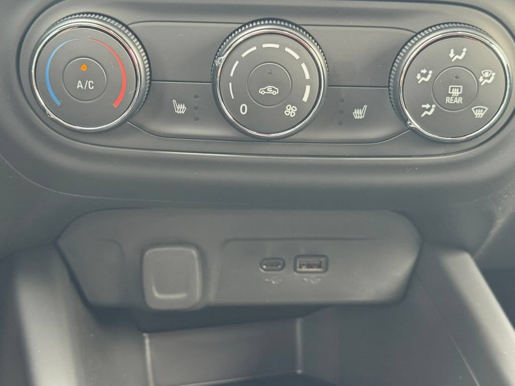 2026 Chevrolet Trax RS - Photo 18