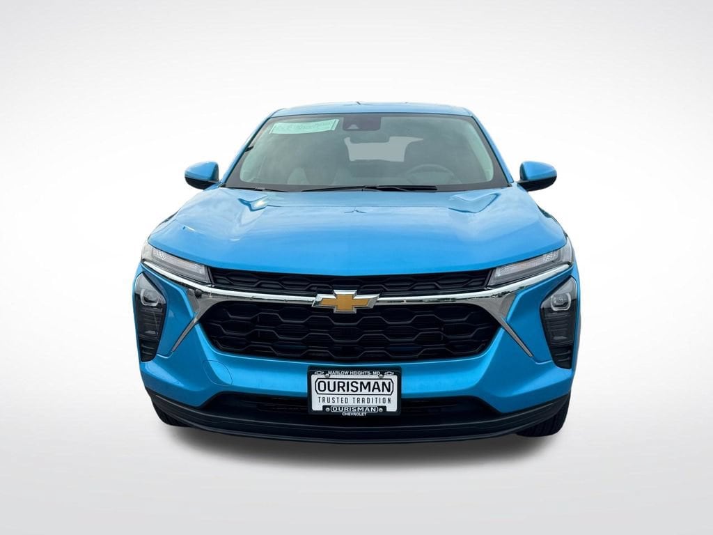 2026 Chevrolet Trax RS - Photo 2