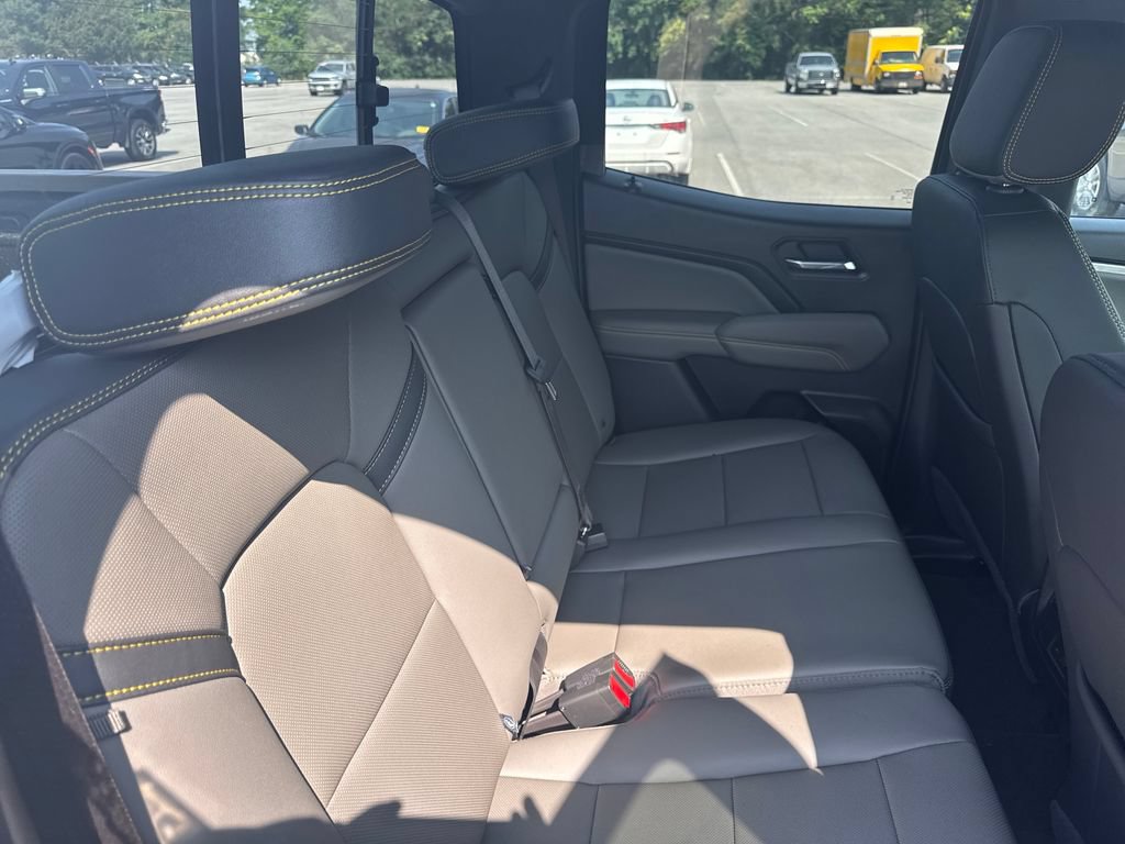 2026 Chevrolet Colorado ZR2 - Photo 21
