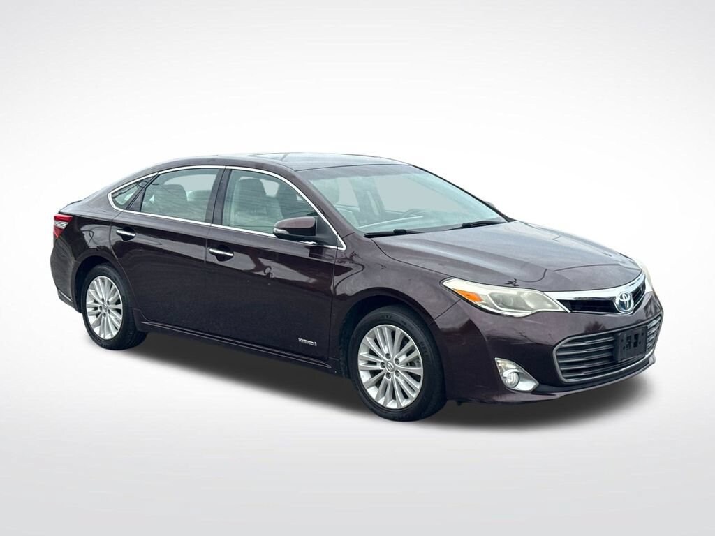 Used 2015 Toyota Avalon Hybrid XLE Touring Sedan