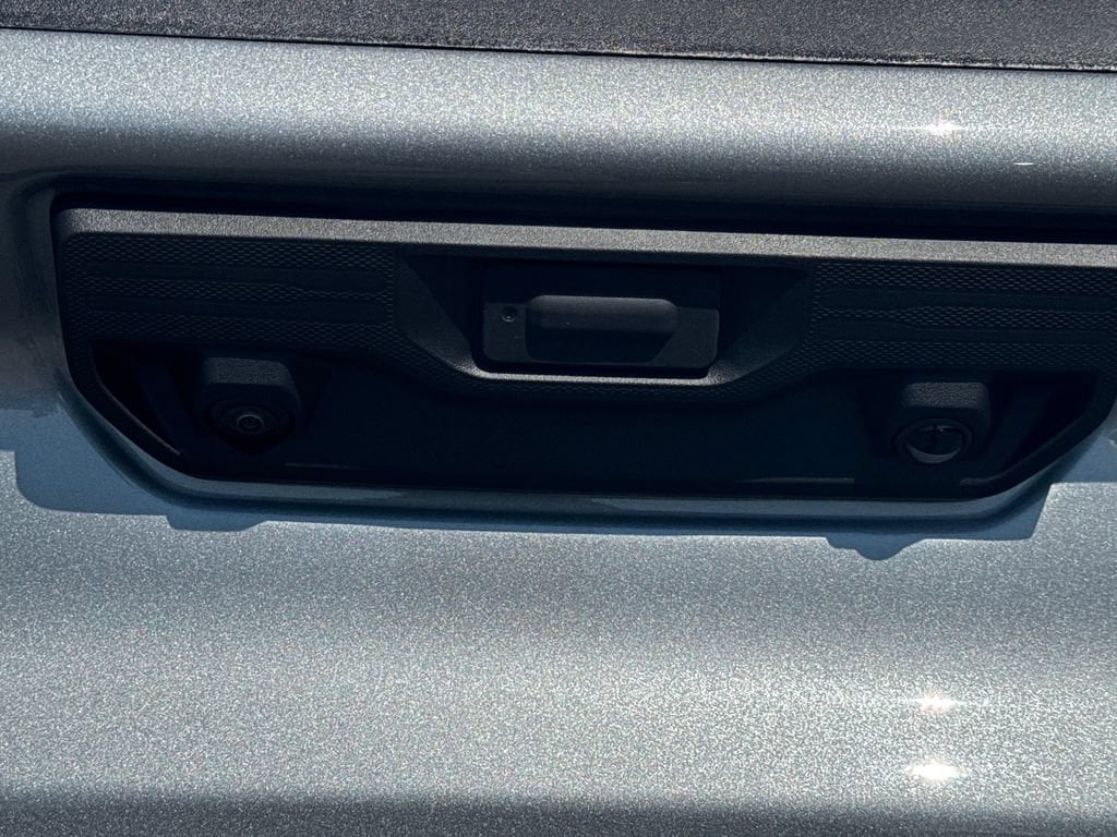 2026 Chevrolet Silverado 1500 LT - Photo 9