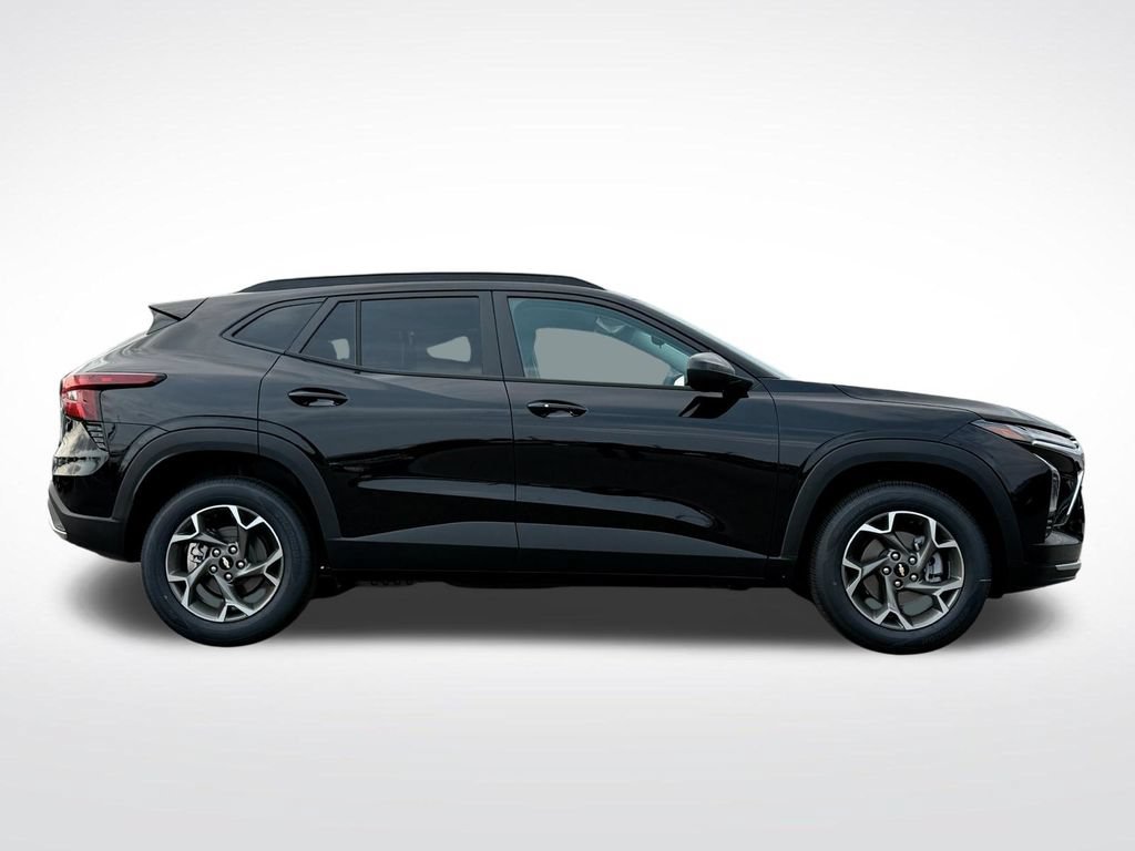 New 2026 Chevrolet Trax LT SUV