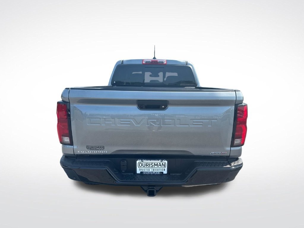 2026 Chevrolet Colorado ZR2 - Photo 10