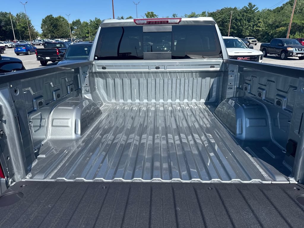 2026 Chevrolet Silverado 1500 LT - Photo 10