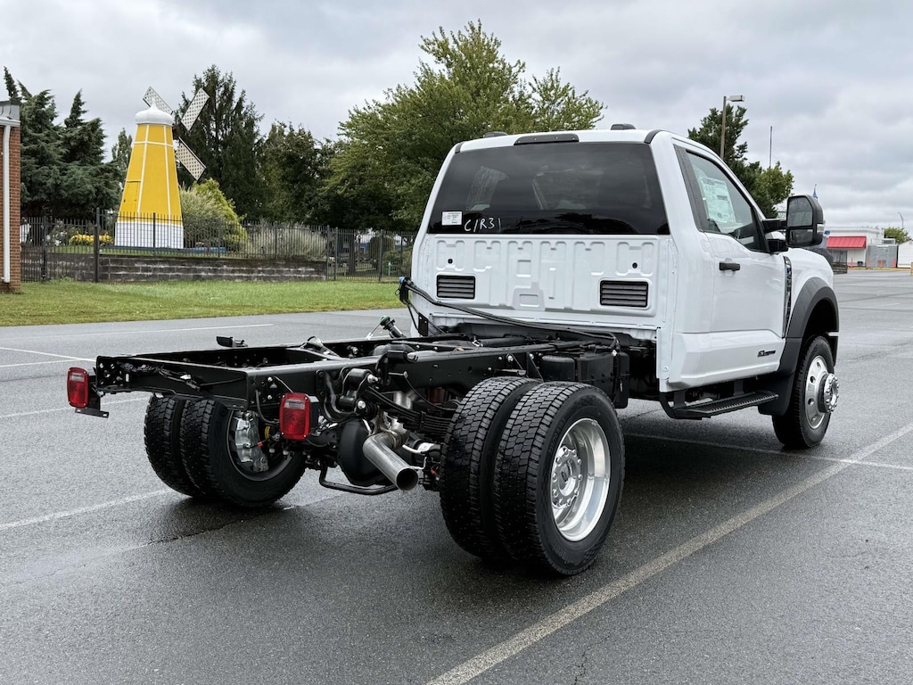 New 2026 Ford F-450 XLT Regular Cab 4x4 Bare Chassis 60 CA Regular Cab Chassis-Cab