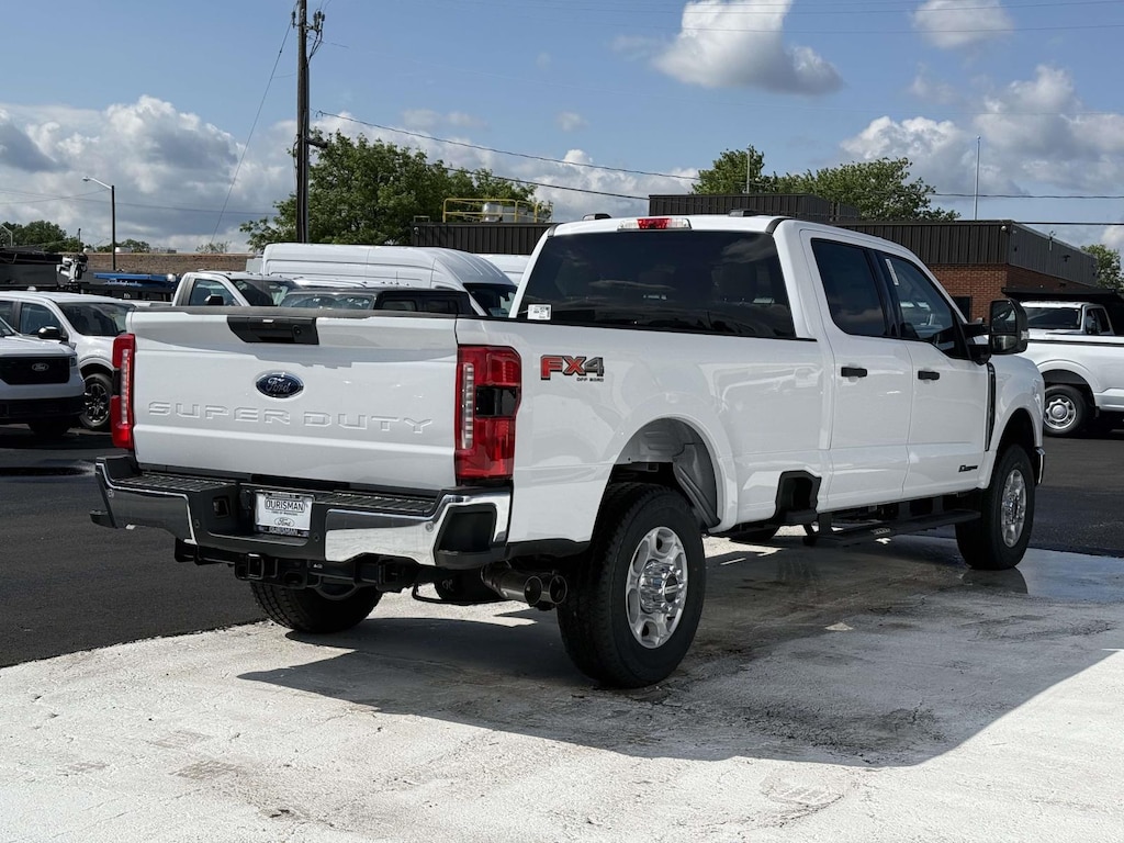 New 2026 Ford F-350 XLT Crew Cab 4x4 W/ 8 Bed Crew Cab Pickup