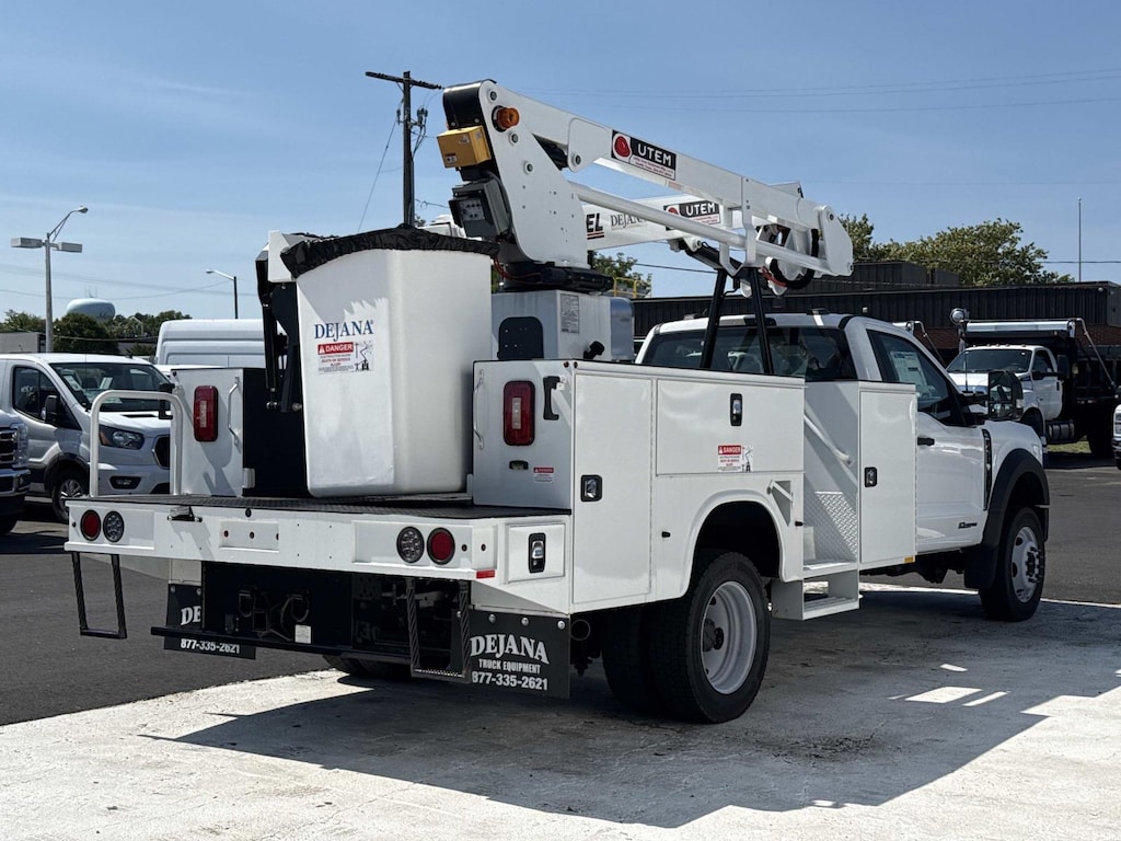 New 2025 Ford F-450 Regular Cab 4x4 w/ 46 Aerial Bucket Service