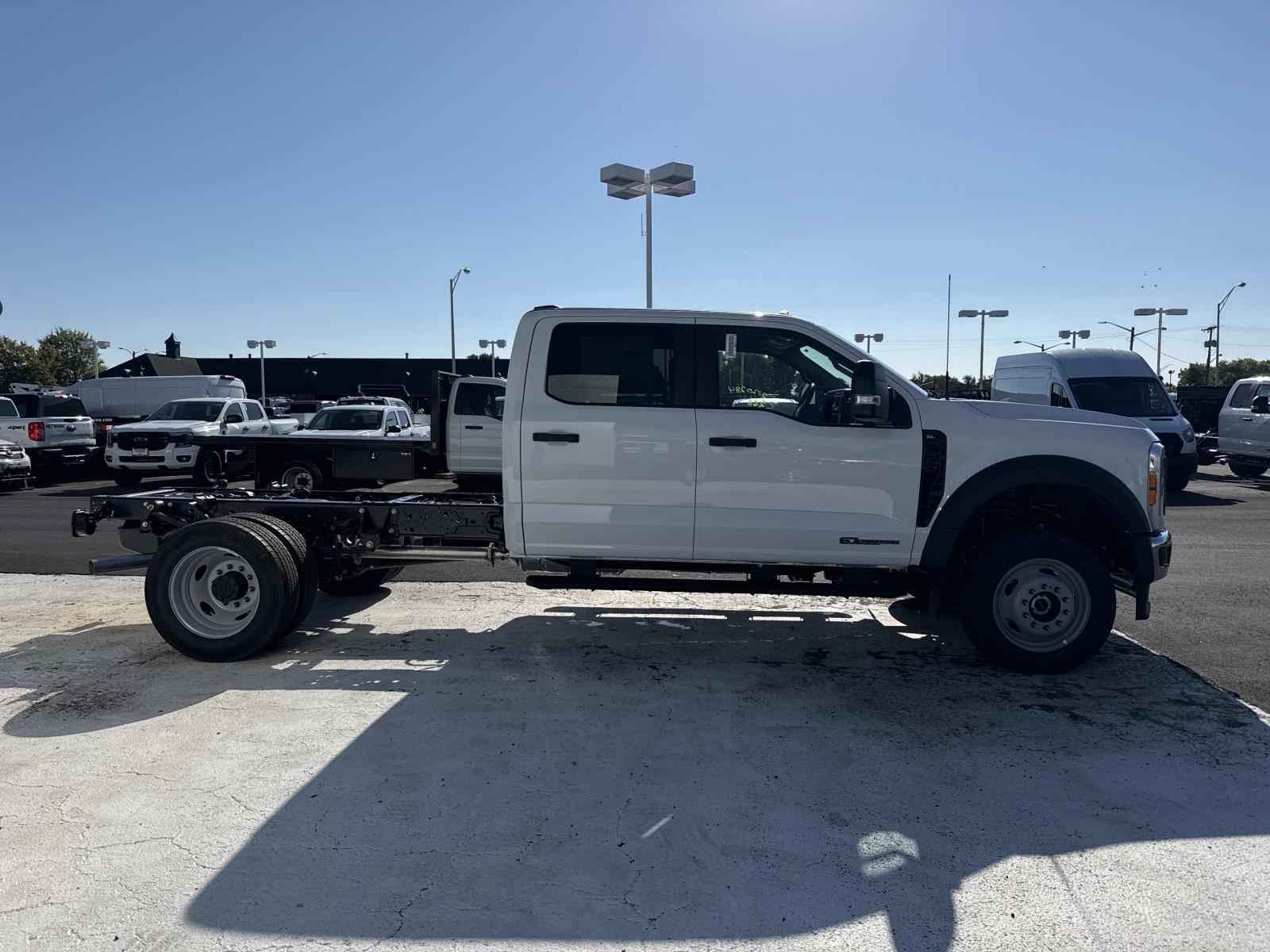 New 2027 Ford Super Duty F-550 DRW Crew Cab Chassis-Cab