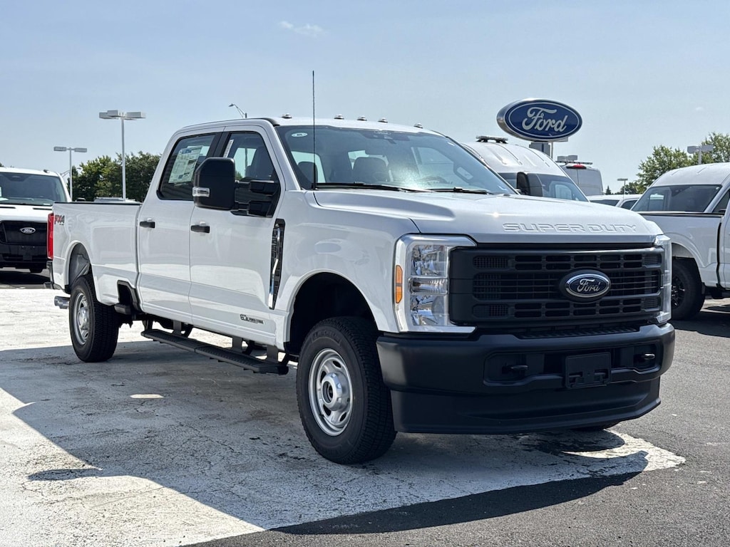 New 2026 Ford F-250 XL Crew Cab 4x4 W/ 8 Bed Crew Cab Pickup