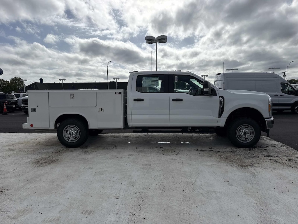 New 2026 Ford Super Duty F-250 SRW Crew Cab Pickup