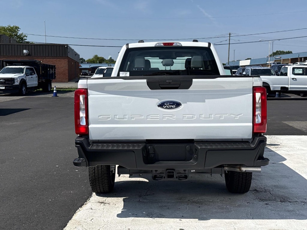 New 2026 Ford F-250 XL Crew Cab 4x4 W/ 8 Bed Crew Cab Pickup