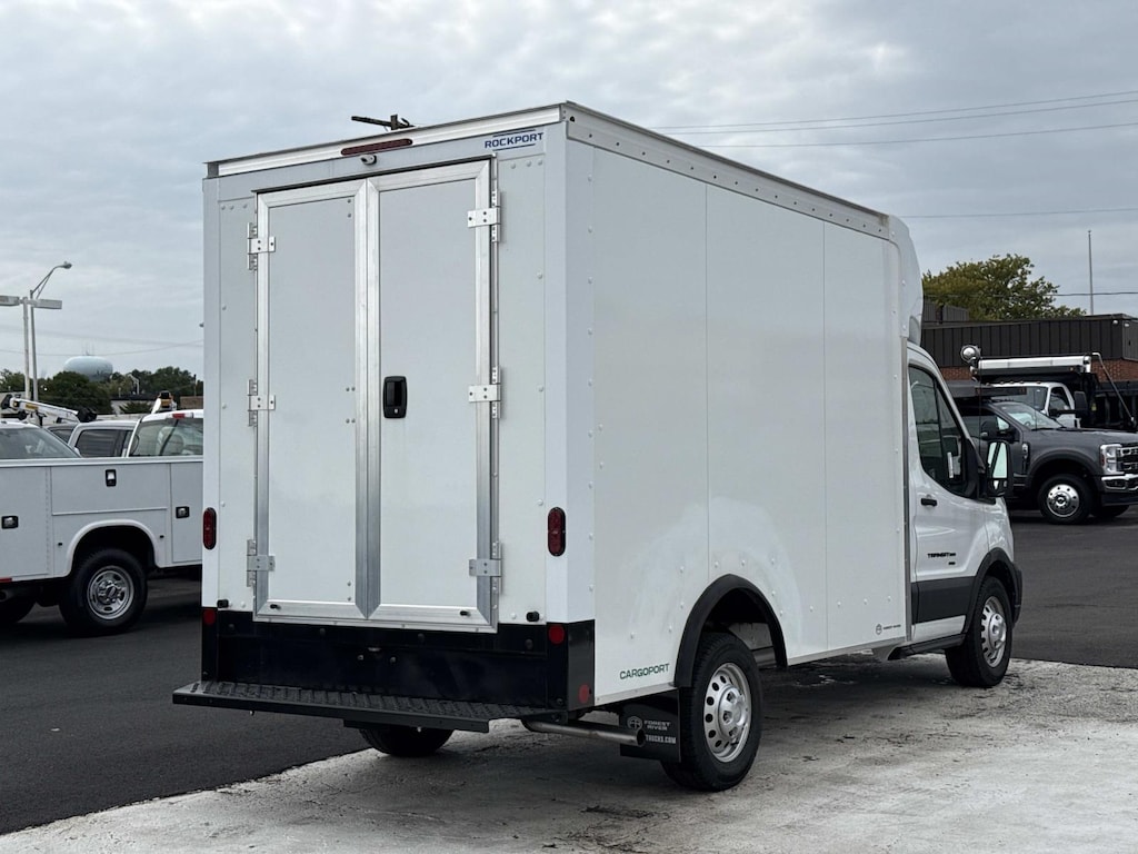 New 2026 Ford Transit-350 Cutaway AWD w/ 10 Box Box
