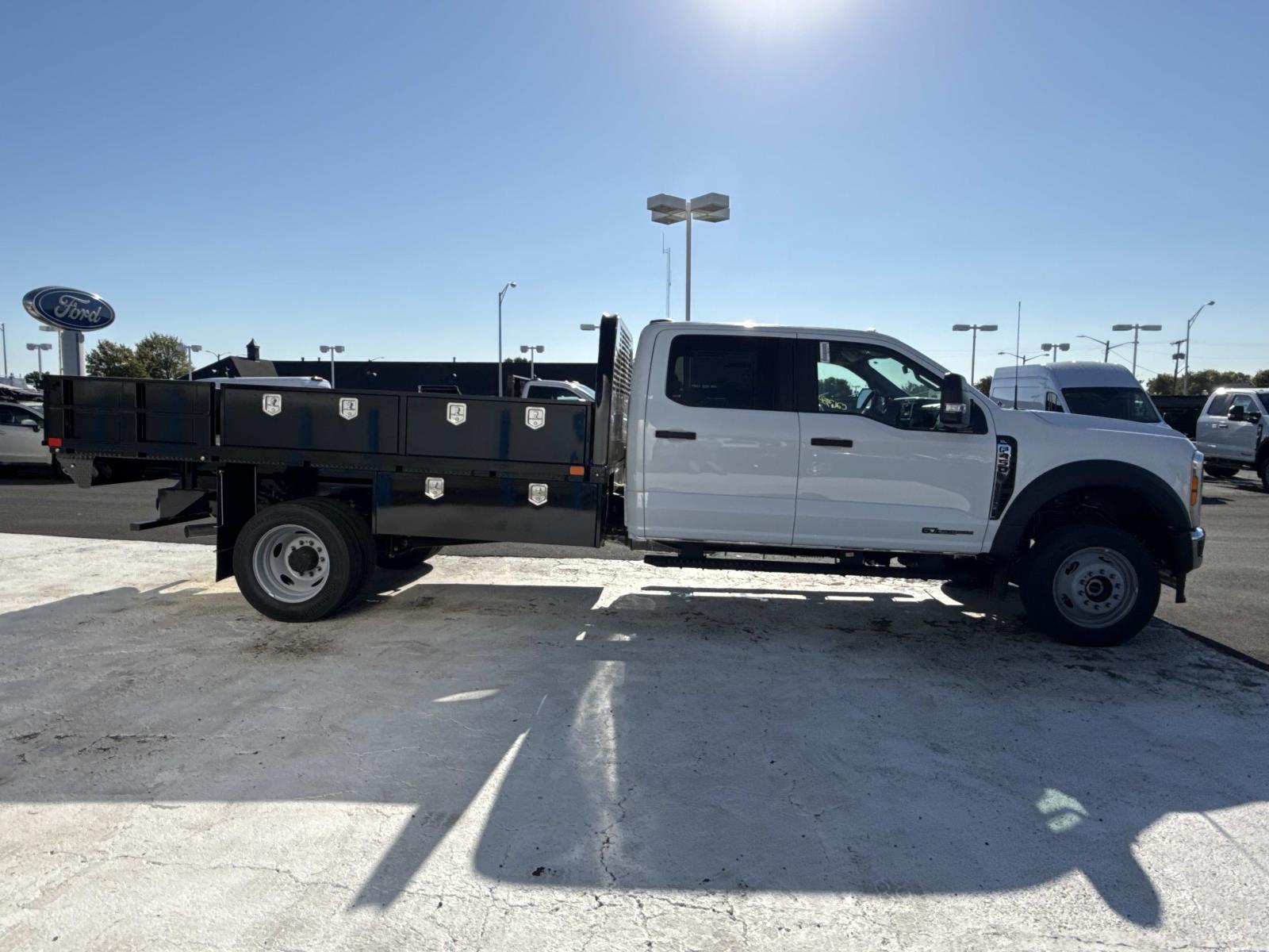 New 2026 Ford Super Duty F-450 DRW Crew Cab Chassis-Cab