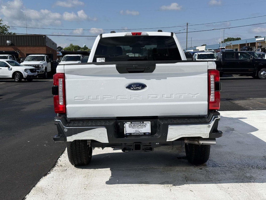 New 2026 Ford F-350 XLT Crew Cab 4x4 W/ 8 Bed Crew Cab Pickup