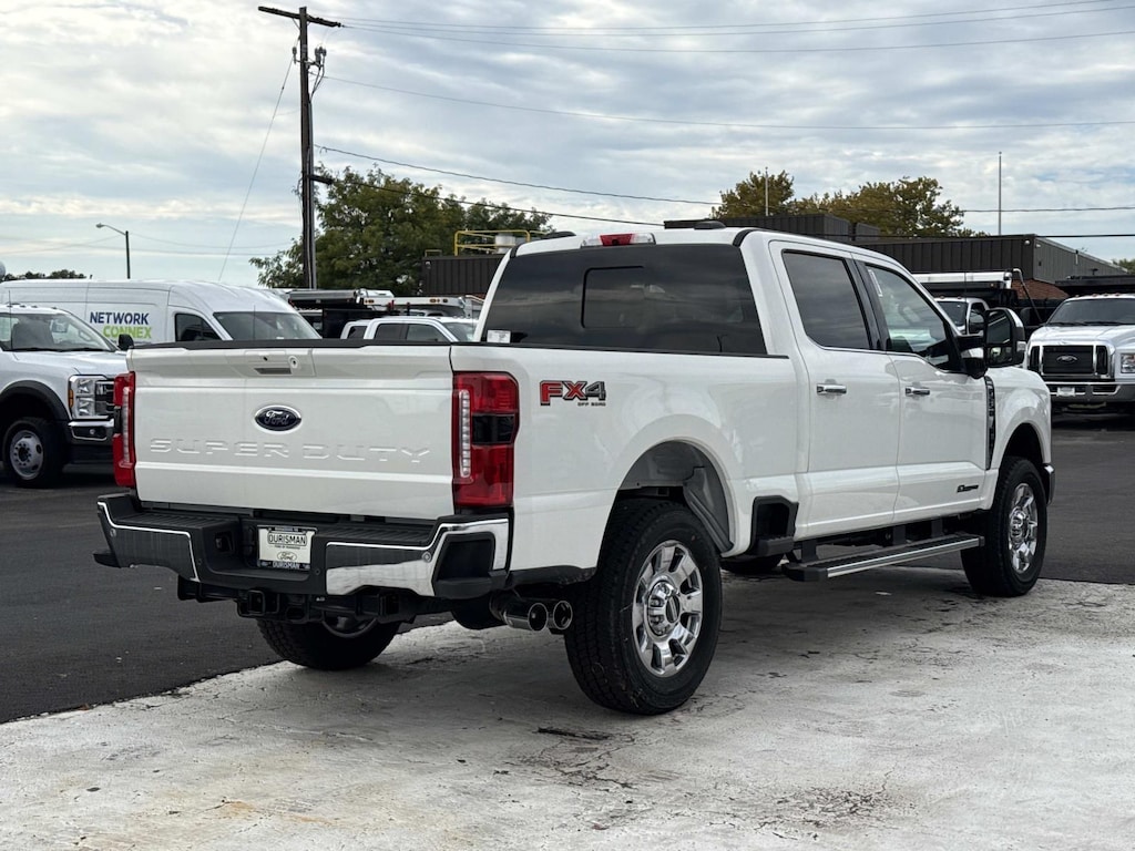 New 2026 Ford F-250 Lariat Crew Cab 4x4 W/ 6.75 Bed Crew Cab Pickup