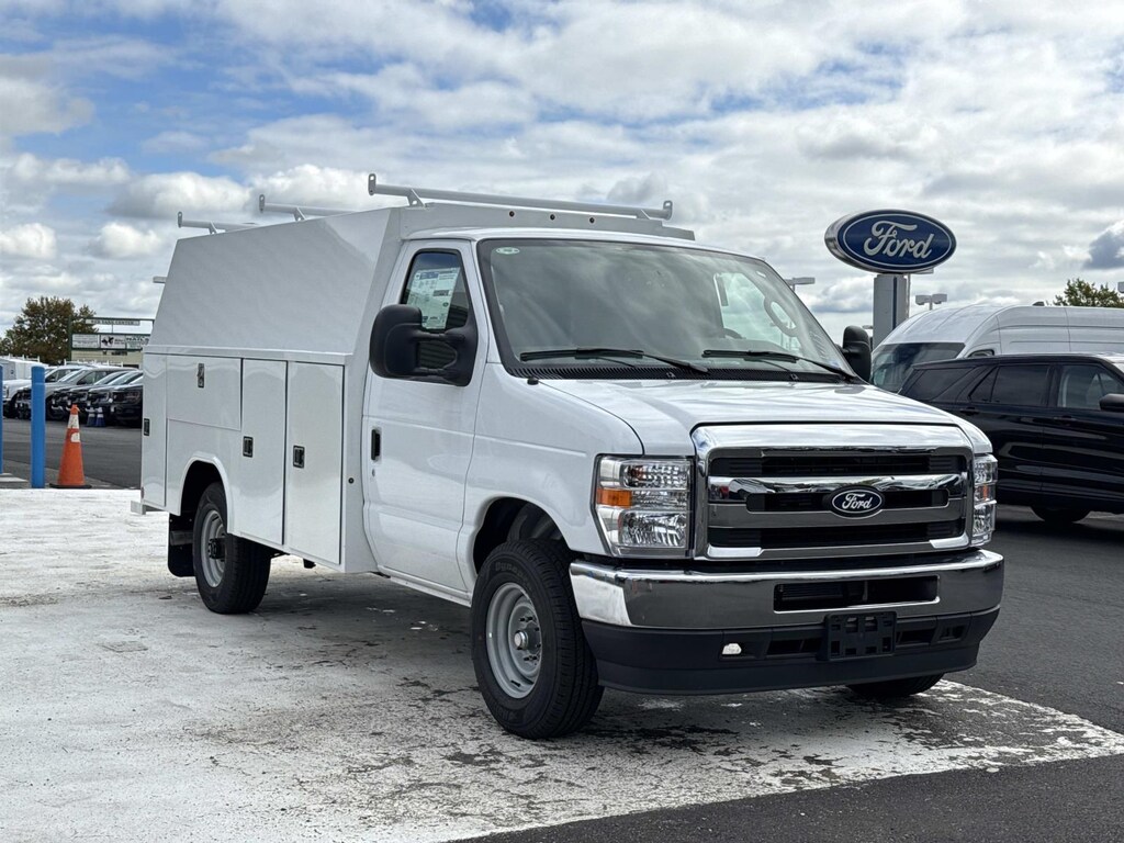 New 2027 Ford E-Series Cutaway