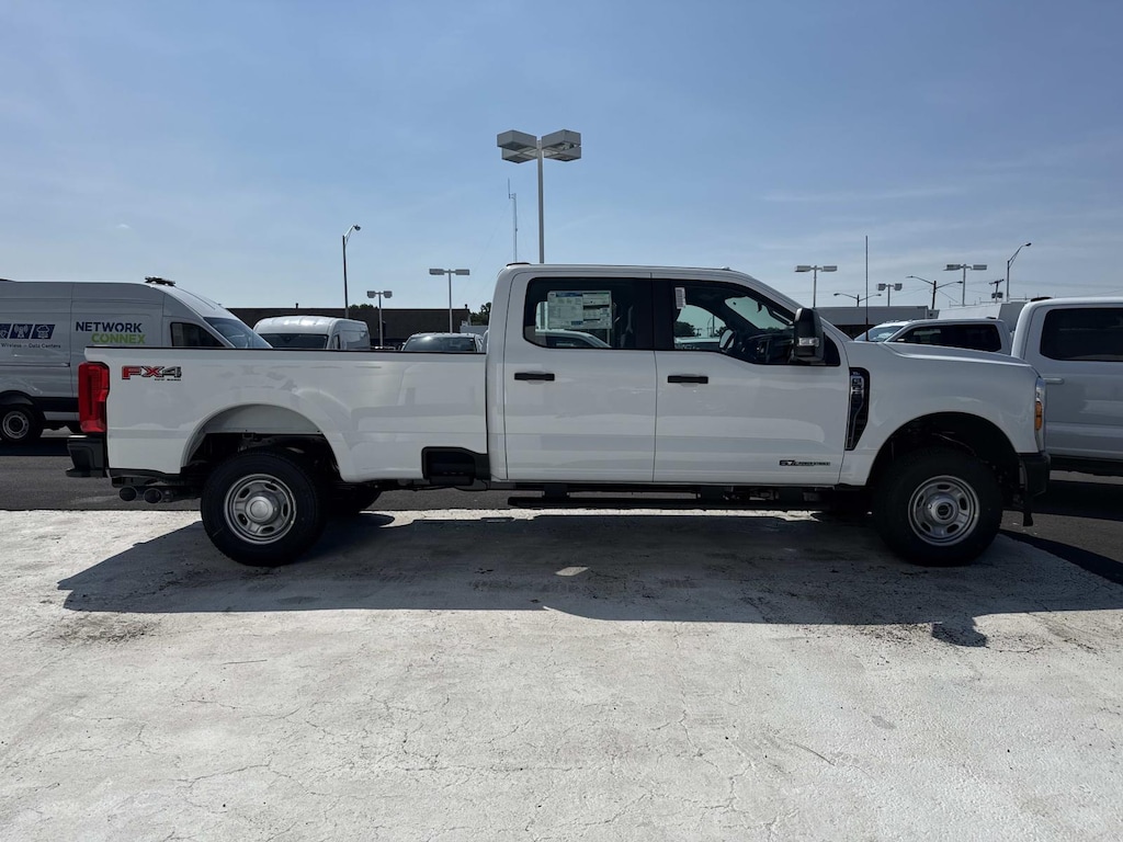 New 2026 Ford F-250 XL Crew Cab 4x4 W/ 8 Bed Crew Cab Pickup