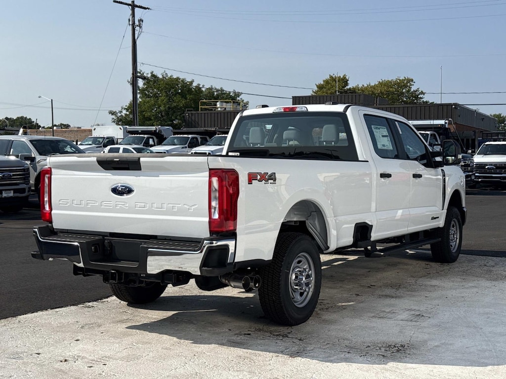 New 2026 Ford F-250 XL Crew Cab 4x4 W/ 8 Bed Crew Cab Pickup