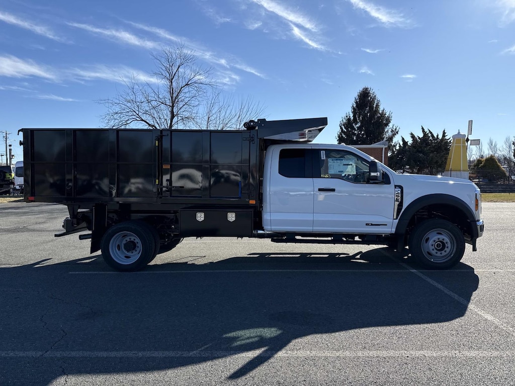 New 2026 Ford F-450 XL Super Cab 4x4 w/ 12 Landscape Dump Landscape
