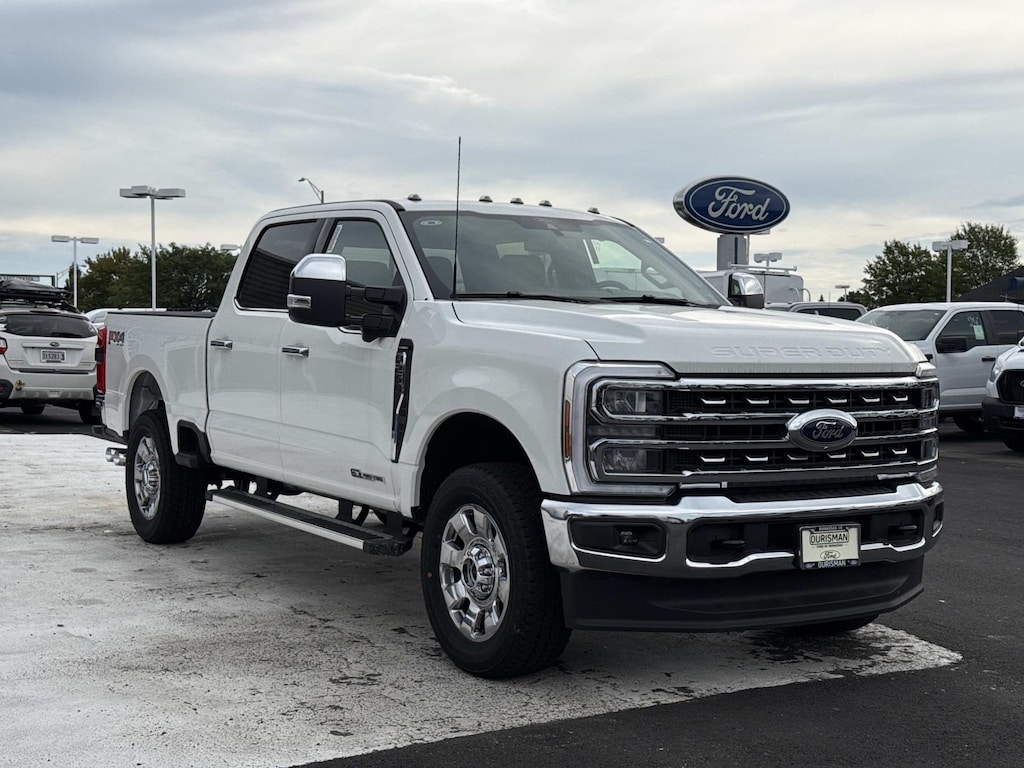 New 2026 Ford F-250 Lariat Crew Cab 4x4 W/ 6.75 Bed Crew Cab Pickup