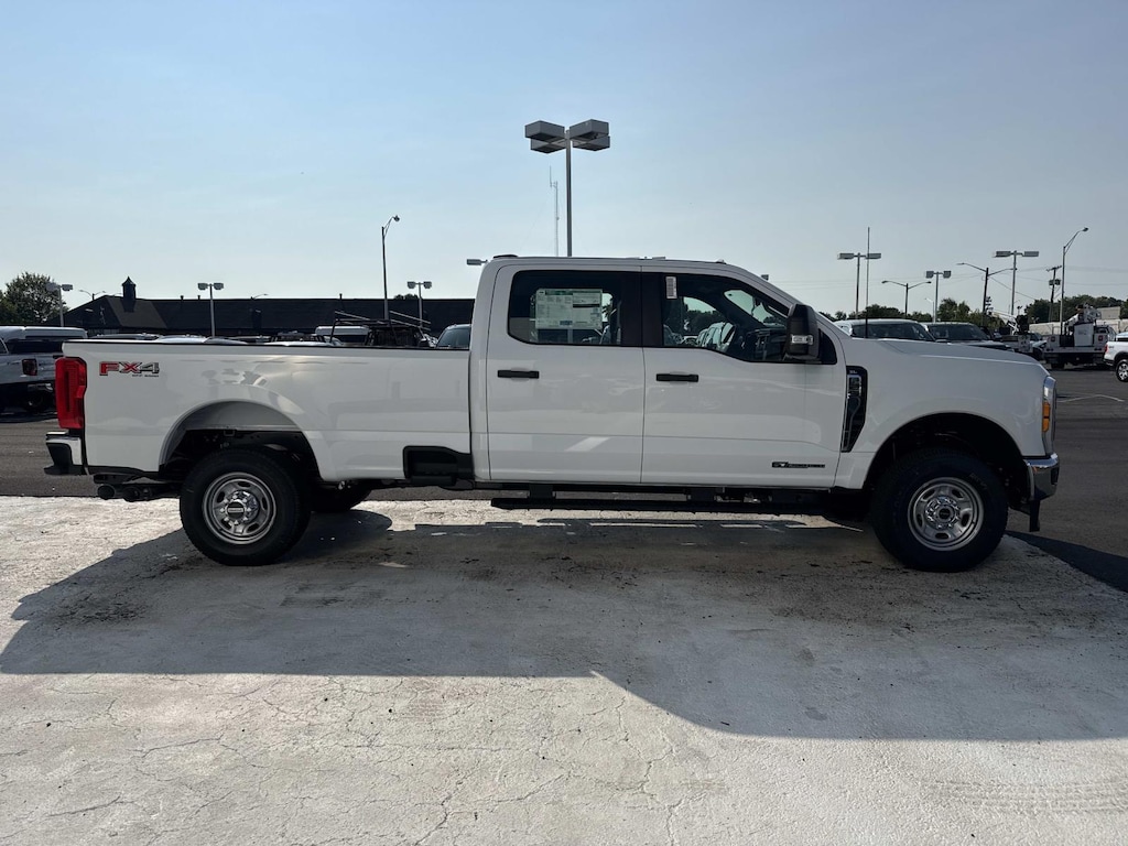 New 2026 Ford F-250 XL Crew Cab 4x4 W/ 8 Bed Crew Cab Pickup