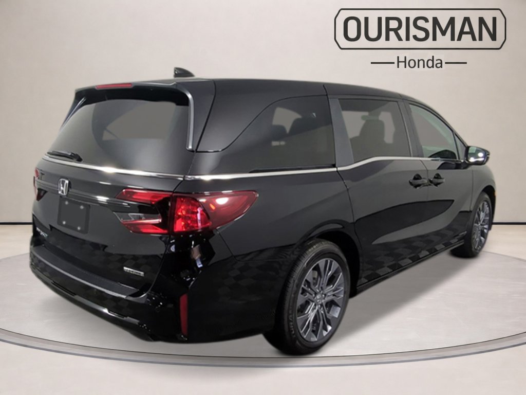 New 2027 Honda Odyssey Touring Minivan/Van
