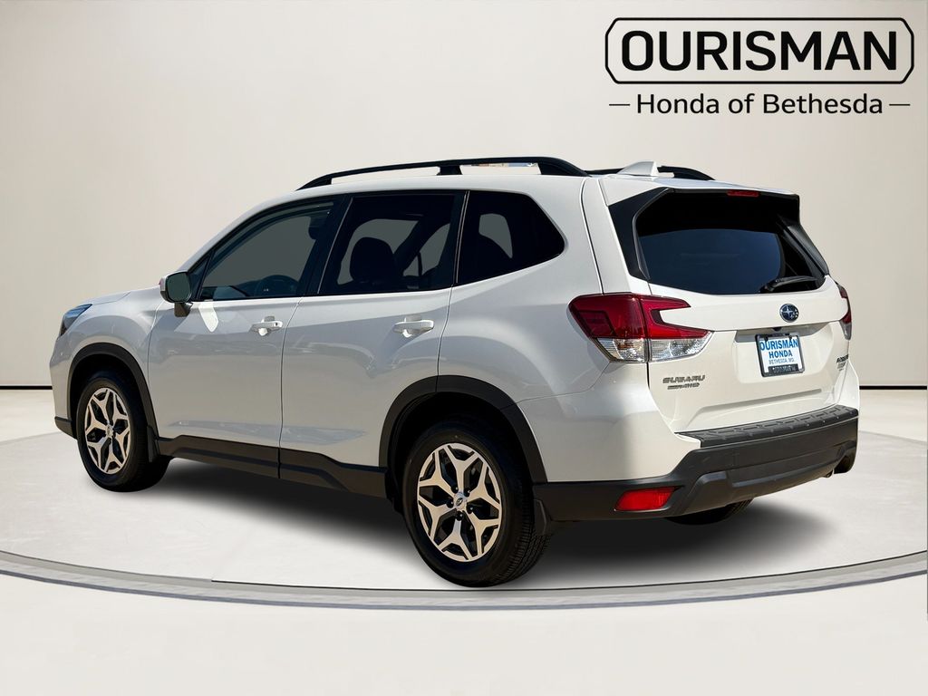Used 2021 Subaru Forester Premium SUV