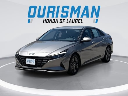 2023 Hyundai Elantra SEL Sedan