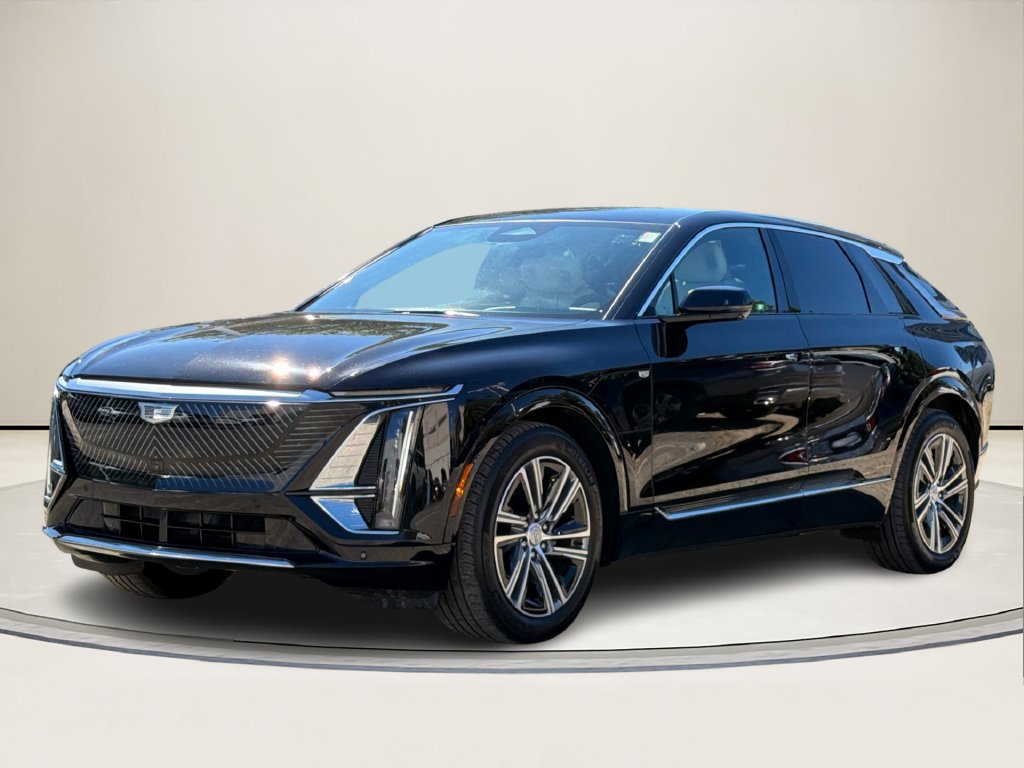 Used 2024 Cadillac Lyriq Luxury SUV