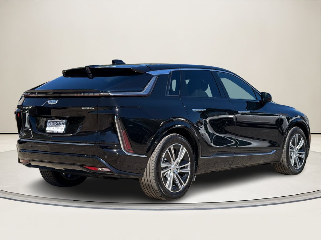 Used 2024 Cadillac Lyriq Luxury SUV