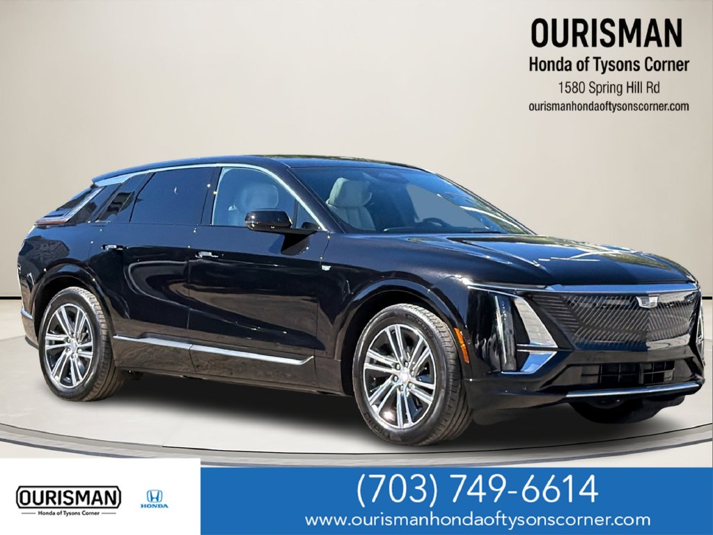 Used 2024 Cadillac Lyriq Luxury SUV