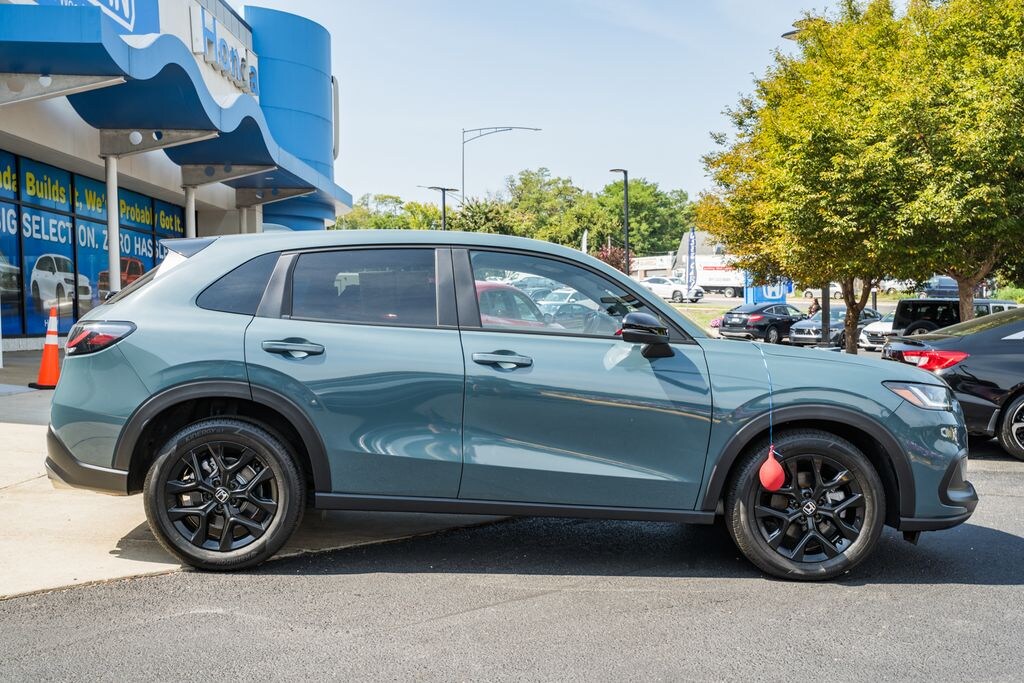 Used 2025 Honda HR-V Sport SUV