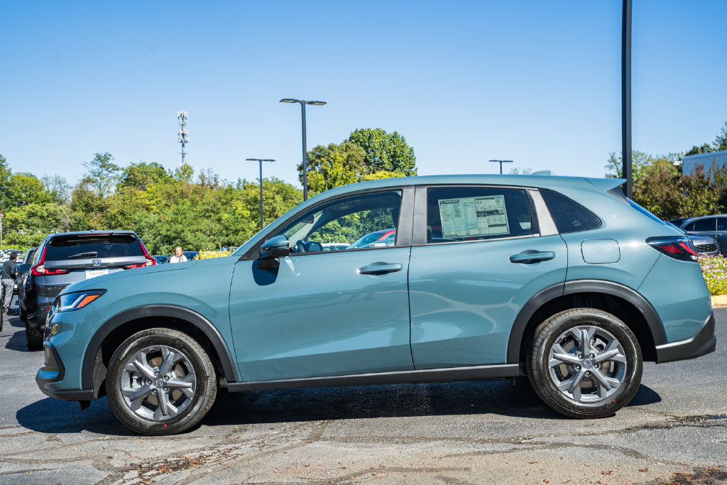 New 2027 Honda HR-V LX SUV