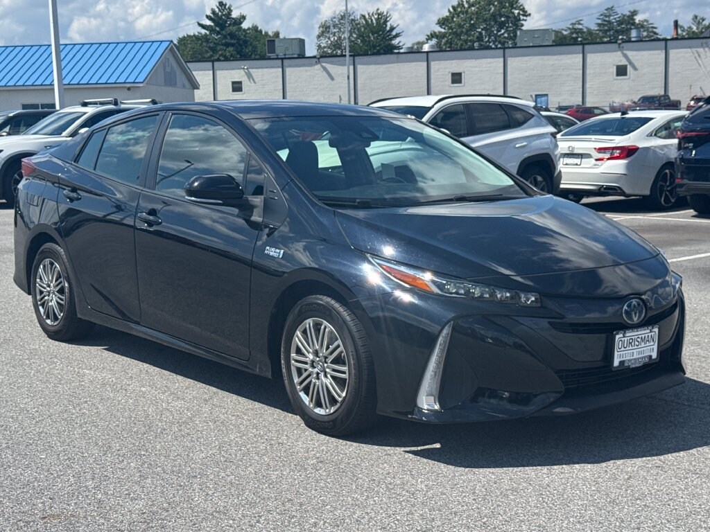 Used 2022 Toyota Prius Prime LE Hatchback