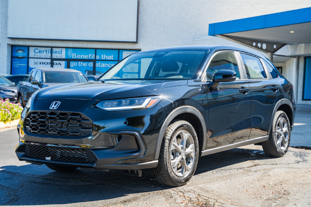 New 2027 Honda HR-V LX SUV