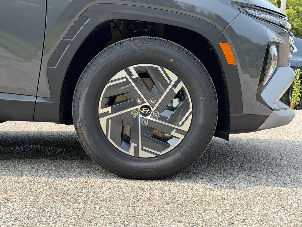 New 2026 Hyundai Tucson Hybrid SE SUV