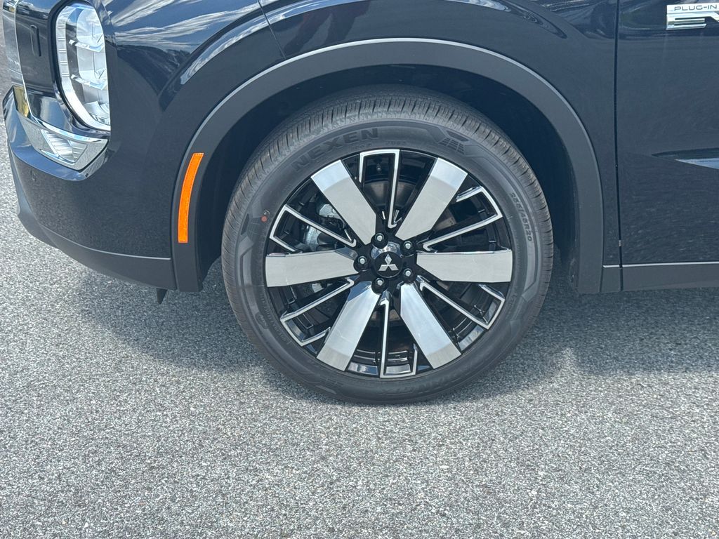 New 2026 Mitsubishi Outlander Phev SE SUV