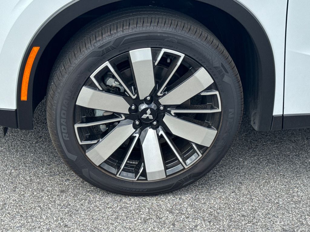 New 2026 Mitsubishi Outlander Trail Edition SUV