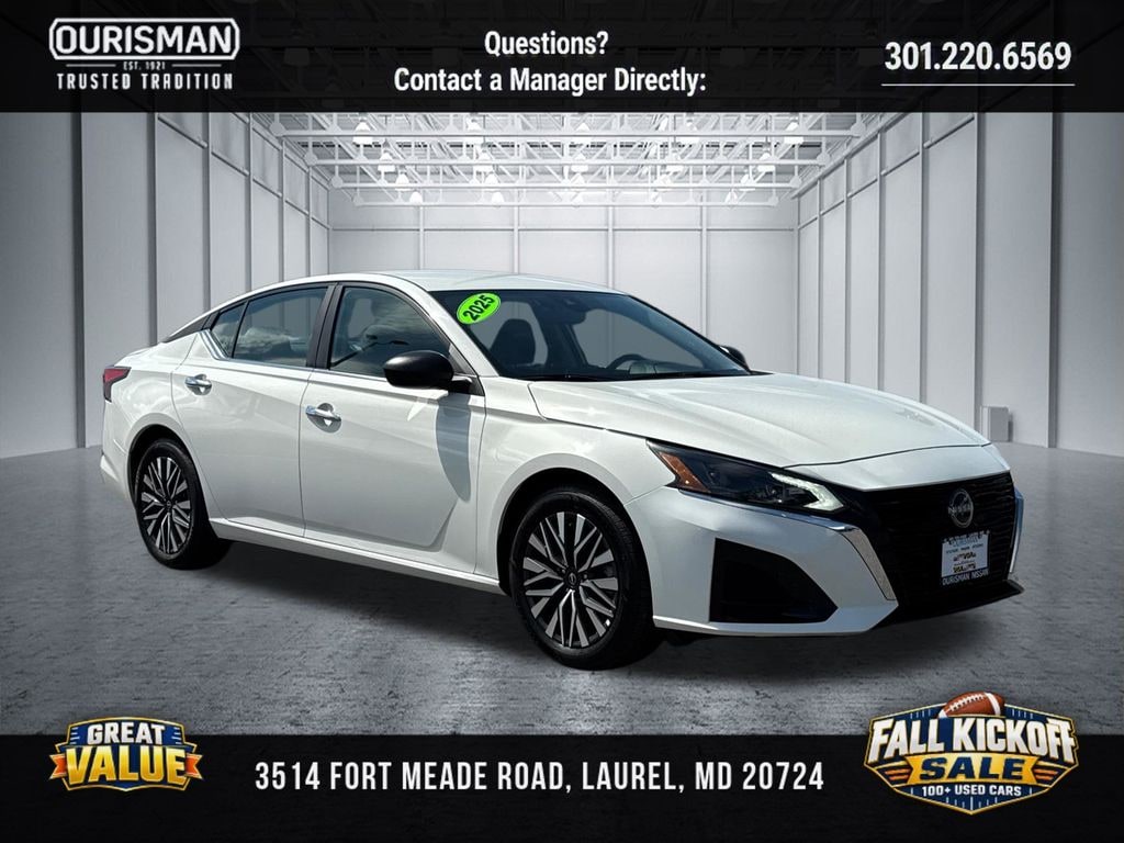 Used 2025 Nissan Altima SV Sedan