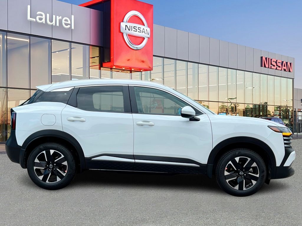 New 2025 Nissan Kicks SV SUV