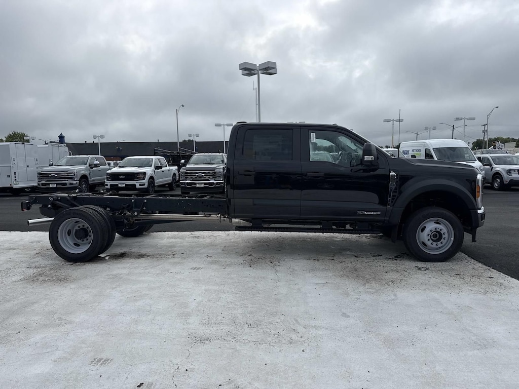 New 2026 Ford F-550SD XL Chassis