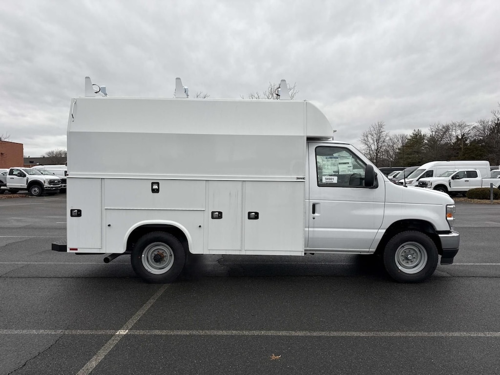 New 2026 Ford E-350SD Base Cab/Chassis