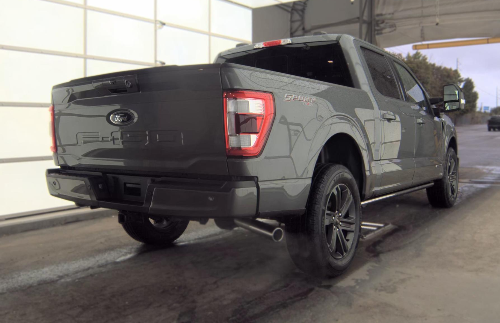 Used 2023 Ford F-150 Lariat Truck