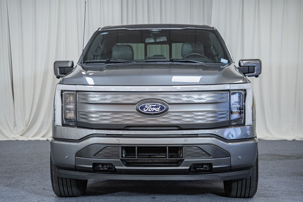 Certified 2025 Ford F-150 Lightning Lariat Truck