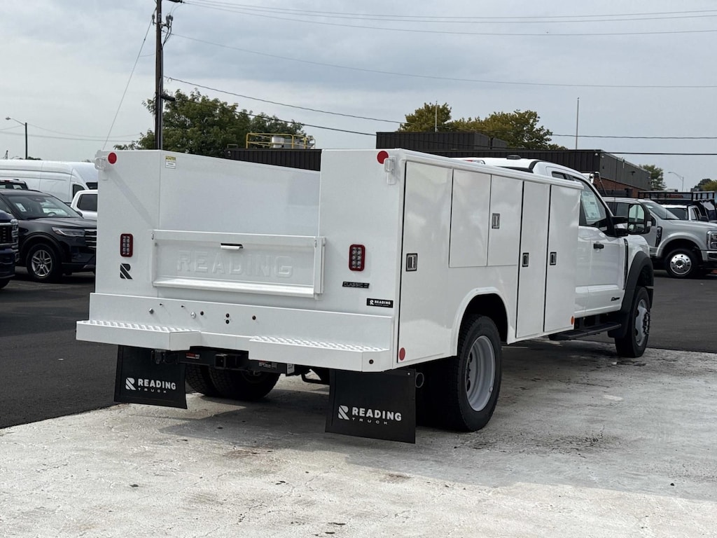 New 2026 Ford F-450SD XL Chassis