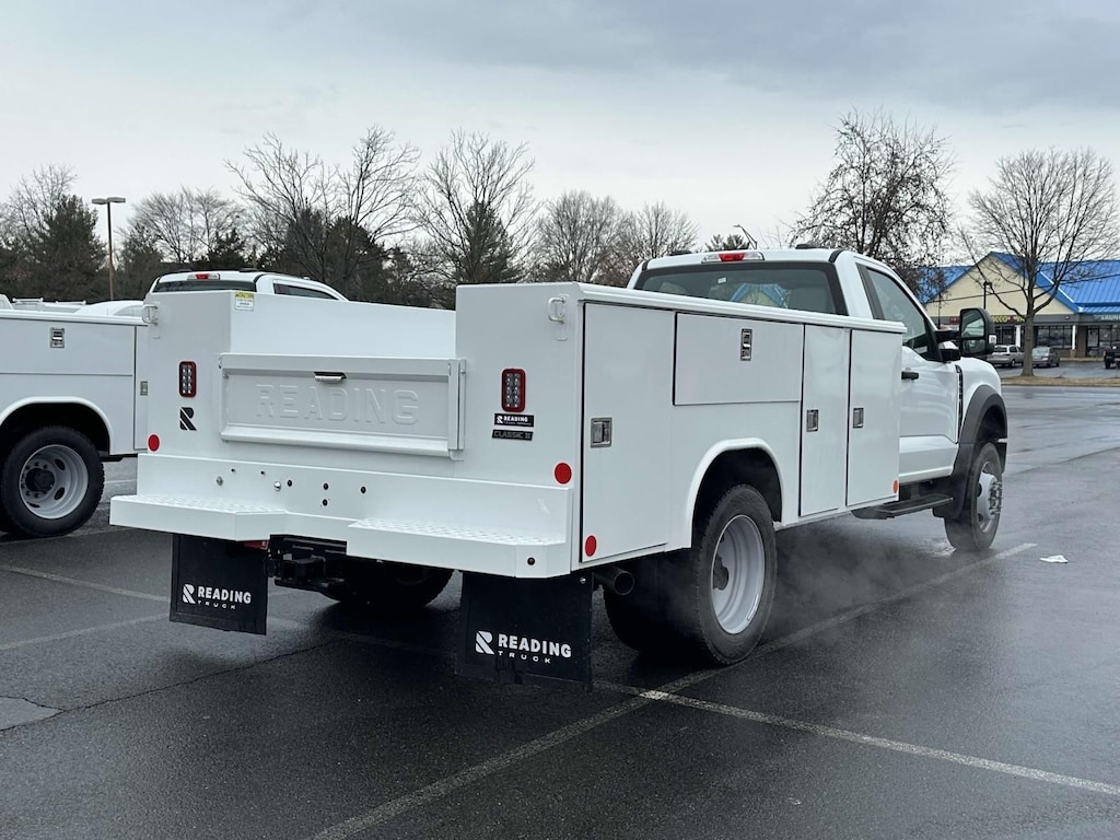 New 2024 Ford F-450 Chassis XL Chassis